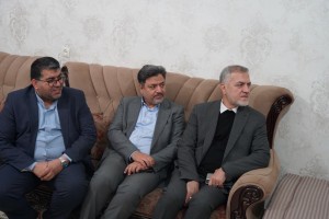 عیادت مسئولان از یکی از رانندگان ناوگان حمل&zwnj;ونقل صالحیه