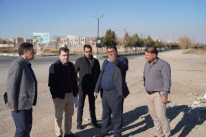  بازدید شهردار و اعضای شورای اسلامی از مسیر منتهی به آرامستان صالحیه