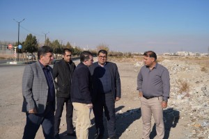  بازدید شهردار و اعضای شورای اسلامی از مسیر منتهی به آرامستان صالحیه