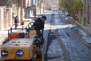 پایان عملیات آسفالت مکانیزه کوچه &laquo;تیر سوم&raquo;