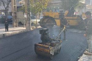 آسفالت مکانیزه &laquo;کوچه شهید خداپرست&raquo;؛ نوزدهمین گام عملی در بازآفرینی معابر فرعی