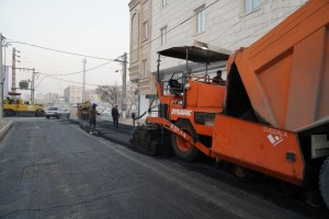 عملیات آسفالت مکانیزه کوچه میلان هجدهم