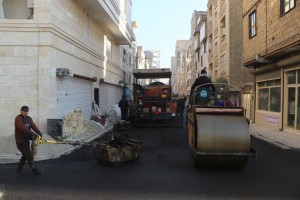 اجرای آسفالت مکانیزه کوچه نگارستان هفدهم