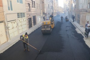 اجرای آسفالت مکانیزه کوچه نگارستان هفدهم