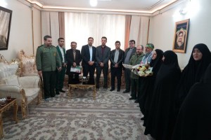 تجدید میثاق مسئولین شهر صالحیه و شهرستان بهارستان با آرمان&zwnj;های شهدا در دهه مبارک فجر