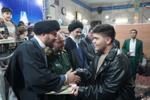 طنین آیات وحی در شب&zwnj;های فجر