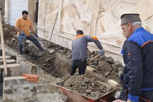  اجرای عملیات تخریب و نوسازی جداول کوچه قائم چهارم