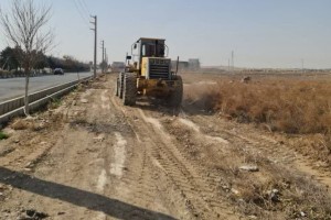  پاکسازی و نخاله&zwnj;برداری زمین&zwnj;های بایر انتهای خیابان ولیعصر(عج)