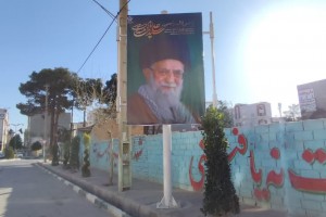  اکران گسترده بنرهای یادبود رهبر شهید انقلاب، حضرت امام خامنه&zwnj;ای (رضوان الله تعالی علیه) در سطح شهر