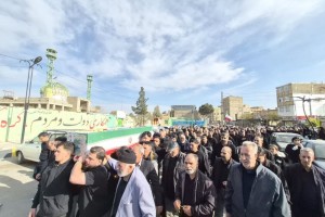تشییع رسمی نخستین بانوی شهیده شهرستان بهارستان در گلزار شهدای امامزاده باقر(ع)