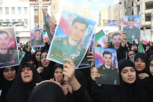  تشییع باشکوه پیکر مطهر شهید &laquo;حمیدرضا خانی&raquo; بر دوش مردم قدرشناس