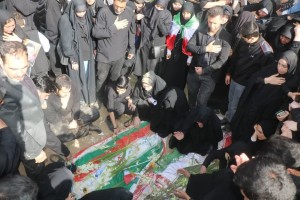  تشییع باشکوه پیکر مطهر شهید &laquo;حمیدرضا خانی&raquo; بر دوش مردم قدرشناس