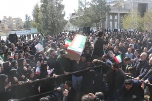  تشییع باشکوه پیکر مطهر شهید &laquo;حمیدرضا خانی&raquo; بر دوش مردم قدرشناس