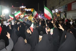 سیزده شب پایداری در میدان بصیرت