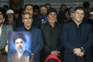سیزده شب پایداری در میدان بصیرت