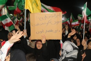 نمایش غیرت در شب چهلم فراق؛ ایران تسلیم&zwnj;ناپذیر، آمریکا و رژیم صهیونیستی را به زانو درآورد