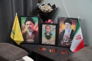  دیدار مدیریت شهری صالحیه با خانواده شهید سرافراز هوافضا، سرهنگ پاسدار اصغر آقازاده