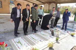 روز ملی شورا در جوار شاهدان بصیرت