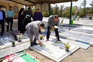 روز ملی شورا در جوار شاهدان بصیرت