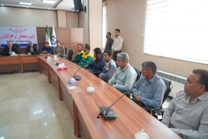 تجلیل از سفیران پاکیزگی و توسعه در شهر صالحیه با حضور عالی&zwnj;ترین مقام اجرایی شهرستان بهارستان