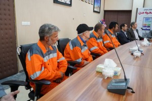 تجلیل از سفیران پاکیزگی و توسعه در شهر صالحیه با حضور عالی&zwnj;ترین مقام اجرایی شهرستان بهارستان