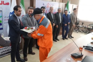 تجلیل از سفیران پاکیزگی و توسعه در شهر صالحیه با حضور عالی&zwnj;ترین مقام اجرایی شهرستان بهارستان