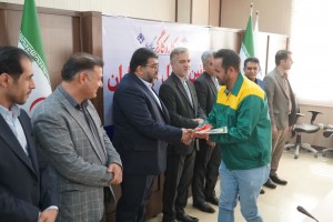 تجلیل از سفیران پاکیزگی و توسعه در شهر صالحیه با حضور عالی&zwnj;ترین مقام اجرایی شهرستان بهارستان