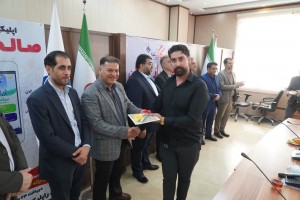 تجلیل از سفیران پاکیزگی و توسعه در شهر صالحیه با حضور عالی&zwnj;ترین مقام اجرایی شهرستان بهارستان