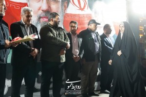 پیوند &laquo;قلم&raquo; و &laquo;مقاومت&raquo; در شب بیداری؛ از تجلیل معلمان مجاهد تا لبیک به نایب امام زمان(عج) در جوار مسجد صاحب&zwnj;الزمان(عج)
