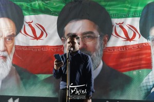 هشتاد و پنجمین شب ایستادگی در صالحیه