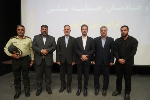 تجلیل از بصیرت و خدمت؛ آیین نکوداشت خادمان 100 شب حماسه و همبستگی در صالحیه برگزار شد