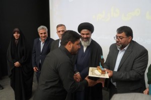 تجلیل از 100 شب ایستادگی؛ قدرشناسی از سربازان جبهه&zwnj; فرهنگی و مقاومت در صالحیه 