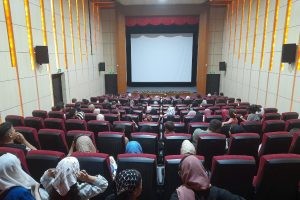 دوازدهمین مرحله از اکران رایگان فیلم برای شهروندان در سینما آتامان شهر صالحیه