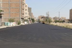 تداوم نهضت آسفالت در صالحیه با اجرای عملیات آسفالت مکانیزه خیابان ۲۰ متری شهید غلامی