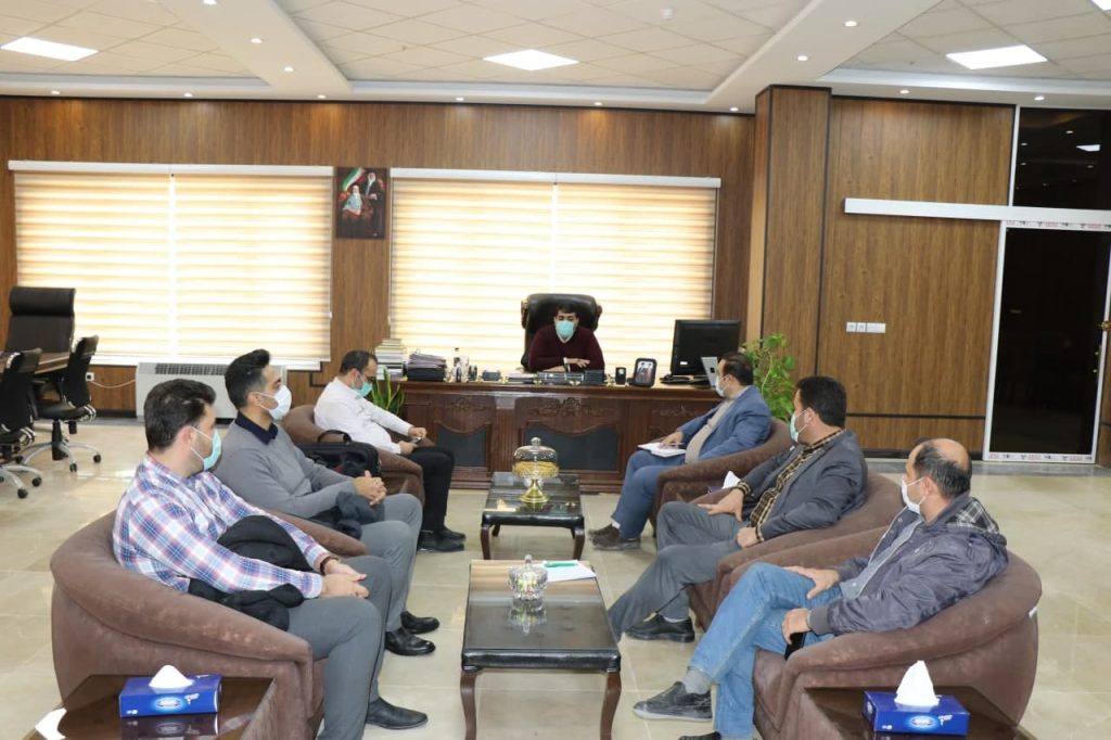 جلسه شهردار صالحیه با پیمانکاران پروژه های شهری برگزار شد