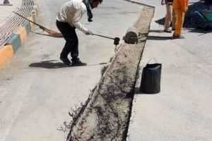 اجرای عملیات آسفالت نوار حفاری خیابان ۳۰ متری ولیعصر(عج) و میدان شهید بهشتی
